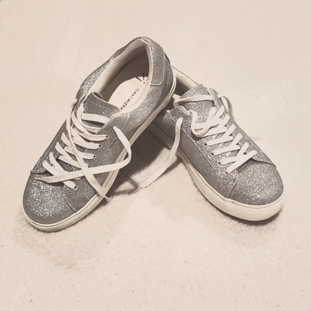 Isaac Mizrahi Live shimmer bling lace up shoes